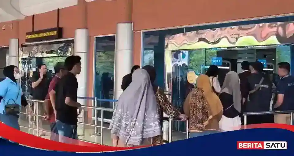 Penerbangan di Bandara SMB II Palembang Berjalan Normal Setelah Hujan
