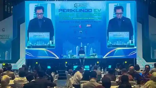 Peta Jalan Kendaraan Listrik Indonesia: Tahapan Penggantian Kendaraan BBM hingga 2060