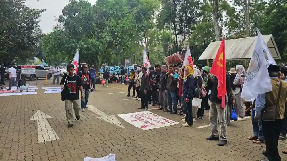 Ratusan Mahasiswa UI Bersiap Bergerak ke Bundaran HI, Lima Isu Jadi Sorotan
