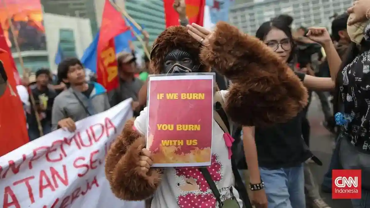 Aksi 28 Oktober Usai, Lalu Lintas Sudirman-Thamrin Kembali Dibuka