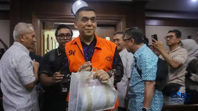 Dakwaan Kasus Izin Tinggal WNA: Silmy Karim Disebut Terima Rp1,2 Miliar