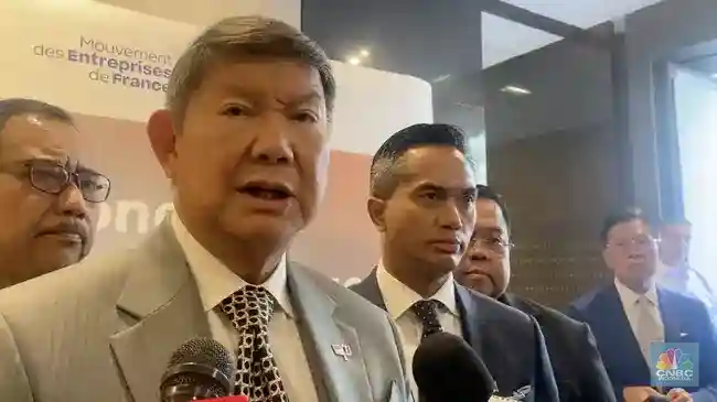 Hashim Nilai Utang Indonesia Terkendali, Soroti Informasi Keliru di Media Sosial