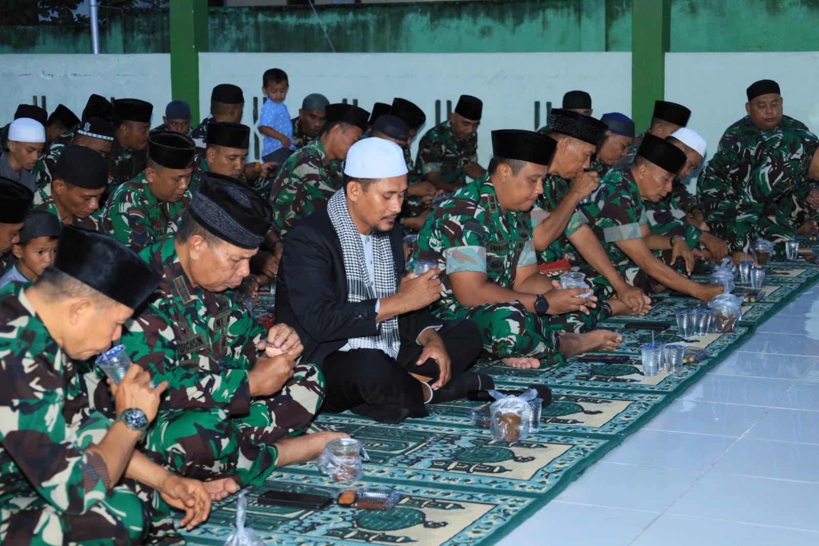 Pererat Silaturahmi di Bulan Ramadhan, Kodim 1505/Tidore Gelar Buka Puasa Bersama Prajurit dan Keluarga